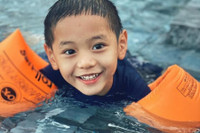 [ẢNH] Vẻ điển trai ‘gây sốt’ của Gia Huy - quý tử đầu lòng nhà Trà My Idol