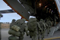 [ẢNH] Bạo loạn để phản đối đình chiến ở Armenia