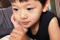 [ẢNH] Vẻ điển trai ‘gây sốt’ của Gia Huy - quý tử đầu lòng nhà Trà My Idol