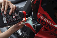 [ẢNH] Tiết lộ những bí quyết giúp xe máy luôn bền, đẹp như mới