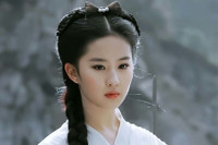 [ẢNH] Hành trình thăng hạng nhan sắc của những nàng ‘Tiểu Long Nữ’ xinh đẹp