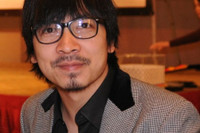 [ẢNH] Bất ngờ trước cuộc sống hiện tại của ‘Giáo sư Cù Trọng Xoay’ Đinh Tiến Dũng