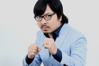 [ẢNH] Bất ngờ trước cuộc sống hiện tại của ‘Giáo sư Cù Trọng Xoay’ Đinh Tiến Dũng