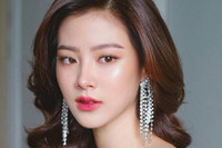 [ẢNH] Nhan sắc 5 ‘bóng hồng’ quyến rũ nhất màn ảnh Thái Lan