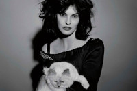 [ẢNH] Cuộc sống thượng lưu của “cô mèo” giàu nhất thế giới