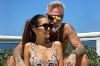 [ẢNH] Cuộc sống ‘vạn người mơ’ của Gianluca Vacchi – triệu phú 53 tuổi quyến rũ nhất Italy