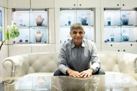 [ẢNH] ‘Lóa mắt’ với chợ vàng ở UAE: Nơi không chỉ bán trang sức mà cả...khẩu trang bằng vàng