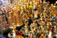 [ẢNH] ‘Lóa mắt’ với chợ vàng ở UAE: Nơi không chỉ bán trang sức mà cả...khẩu trang bằng vàng