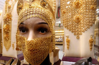 [ẢNH] ‘Lóa mắt’ với chợ vàng ở UAE: Nơi không chỉ bán trang sức mà cả...khẩu trang bằng vàng