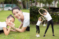 [ẢNH] Sao Việt mùa dịch: Tự Long đạp xe trong phòng, Trọng Tấn khoe vườn cây, dàn Hoa hậu mở studio tại gia