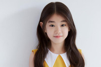 [ẢNH] Park So Yi - sao nhí 9 tuổi ‘gây bão’ mạng xã hội Hàn Quốc nhờ vẻ đẹp tựa búp bê