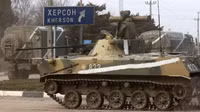 Đoàn chiến tăng quốc bảo T-80BV của Ukraine rầm rập tiến về Kherson