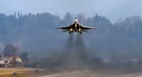 Báo Nga nghi Azerbaijan bí mật bàn giao 3 chiến đấu cơ MiG-29 cho Ukraine?