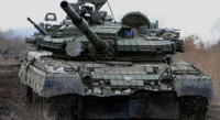 Đoàn chiến tăng quốc bảo T-80BV của Ukraine rầm rập tiến về Kherson