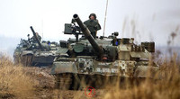 Xe tăng huyền thoại trang bị cho lực lượng đặc biệt được Nga điều tới biên giới Ukraine