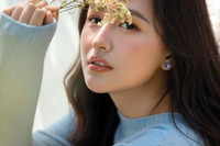 [ẢNH] Hoa hậu Mai Phương Thúy: Diện áo dài cách tân, bỡ ngỡ trong lần đầu đón Tết xa nhà 