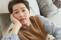 [ẢNH] Sau gần 2 năm ly hôn, ‘cặp đôi thế kỉ’ Song Joong Ki và Song Hye Kyo giờ sống ra sao?