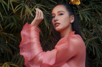 [ẢNH] Hoa hậu Mai Phương Thúy: Diện áo dài cách tân, bỡ ngỡ trong lần đầu đón Tết xa nhà 