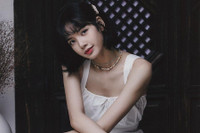 [ẢNH] Lisa - Rosé (BlackPink): Cặp bạn thân tuổi Sửu đình đám nhất làng giải trí Hàn Quốc 