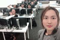 [ẢNH] Sau 17 năm, Hạnh ‘cận’ của ‘Kính vạn hoa’ đã thay đổi ra sao? 