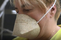 [ẢNH] Những loại khẩu trang ‘độc, lạ’