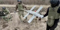 Bị UAV Lancet tập kích, xuồng tự sát Ukraine nổ tung gần Crimea