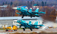 Ukraine tuyên bố bắn rơi chiến đấu cơ Su-34 Nga ngay khi đang thả bom lượn