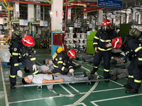 Hơn 800 người tham gia diễn tập PCCC và CNCH tại Công ty TNHH TOTO Việt Nam