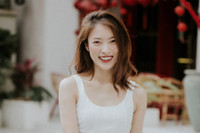 [ẢNH] Đời thường xinh đẹp của MC trẻ nhất chương trình ‘Đường lên đỉnh Olympia’ - Khánh Vy