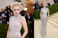 [ẢNH] Dàn mỹ nhân ‘đối đầu’ trên thảm đỏ: Người hở táo bạo, người trùm kín mít không nhận ra 