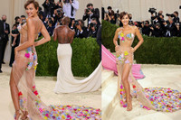 [ẢNH] Dàn mỹ nhân ‘đối đầu’ trên thảm đỏ: Người hở táo bạo, người trùm kín mít không nhận ra 