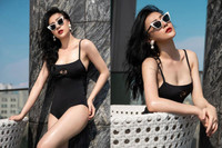 [ẢNH] Hương vị tình thân: Nam (Phương Oanh) ‘lột xác’ ra dáng dâu trưởng nhà họ Hoàng 