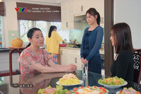 [ẢNH] Hương vị tình thân: Nam (Phương Oanh) ‘lột xác’ ra dáng dâu trưởng nhà họ Hoàng 