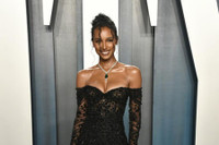 [ẢNH] Sắc vóc nóng bỏng của cựu thiên thần nội y vừa cưới con trai Phó Tổng thống Ecuador