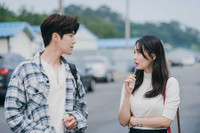 ‘Tất tần tật’ về Shin Min Ah - nữ chính của phim 'Điệu cha cha cha làng biển'