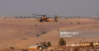 Trực thăng AH-64 Apache Israel xuất sắc phản đòn khi bị tên lửa Strela-2 tấn công