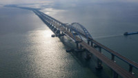 Nga dùng màn khói bảo vệ cầu nối Crimea đề phòng Ukraine tập kích phá hủy