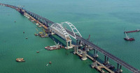 Nga dùng màn khói bảo vệ cầu nối Crimea đề phòng Ukraine tập kích phá hủy