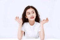 [ẢNH] Ba tiểu mỹ nhân ‘vạn người mê’ của màn ảnh Hoa ngữ 