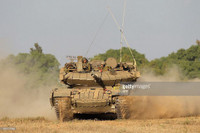 [ẢNH] Loại xe tăng kỳ lạ có pháo nhưng chỉ để 