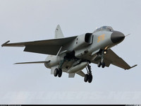 [ẢNH] Trung Quốc cho JH-7 phóng tên lửa thị uy, coi chừng ‘gậy ông đập lưng ông’