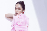 Hé lộ cuộc sống với khối tài sản ‘kếch xù’ của Hoa hậu chuyển giới Hương Giang