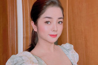 Dàn mỹ nhân ‘Phố trong làng’ ‘gây sốt’ với nhan sắc đời thường đẹp lung linh