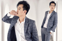 Vẻ đẹp cực phẩm của những 'soái ca' Công an xã phim 'Phố trong làng'