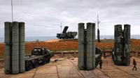 [ẢNH] Belarus mua hệ thống tên lửa S-400 Nga và đặt sát biên giới Ukraine