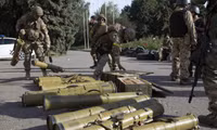 [ẢNH] Dân quân miền Đông phá hủy xe tải quân đội Ukraine bằng tên lửa chống tăng