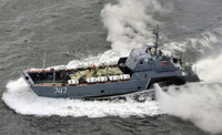 Tàu đổ bộ Nga ngoặt gấp để tránh tên lửa Ukraine trên Biển Đen
