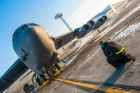 [ẢNH] Mỹ cho pháo đài bay B-52H 