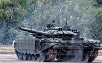 [ẢNH] Siêu tăng T-72B3M Nga tới sát biên giới, NATO bắt đầu lo lắng