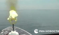 [ẢNH] ‘Hỏa thần’ AK-630M Nga vừa bắn cảnh cáo buộc chiến hạm Anh đổi hướng